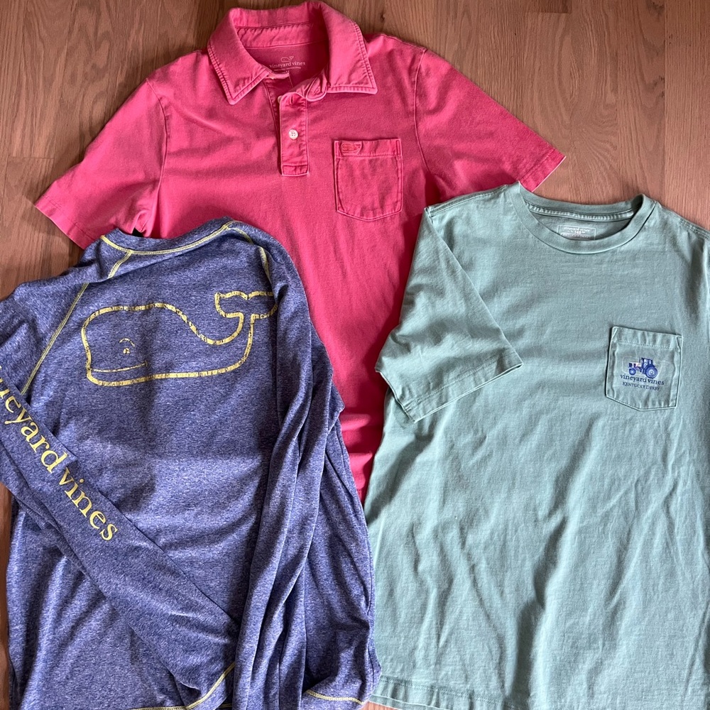 Vineyard Vines lot boys medium tees